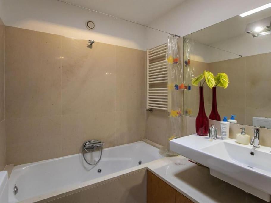Quinta Da Barca House - Nada Melhor Que Juntar Luxo A Lazer Com Mar E Rio! Esposende Ngoại thất bức ảnh